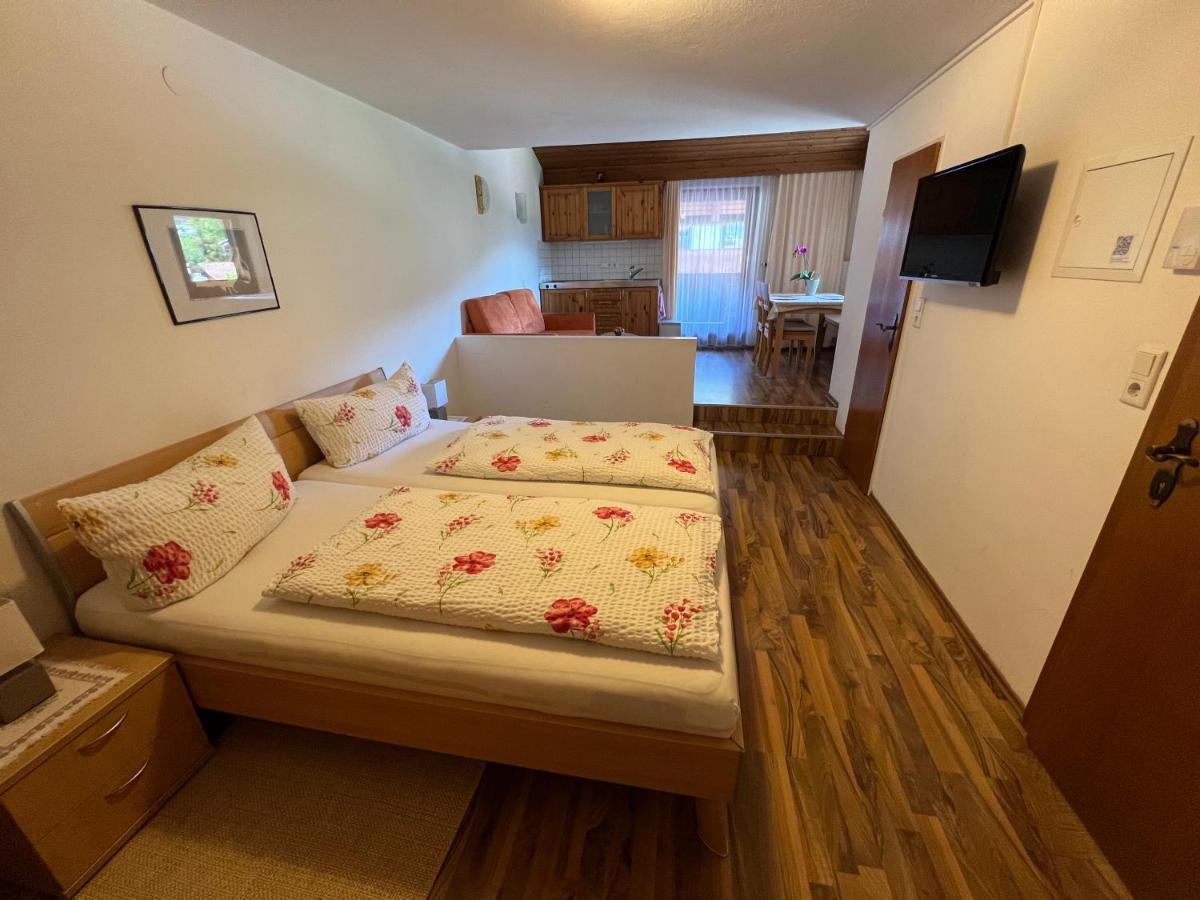 ריית ביי סיפלד Gaestehaus Edelweiss מראה חיצוני תמונה